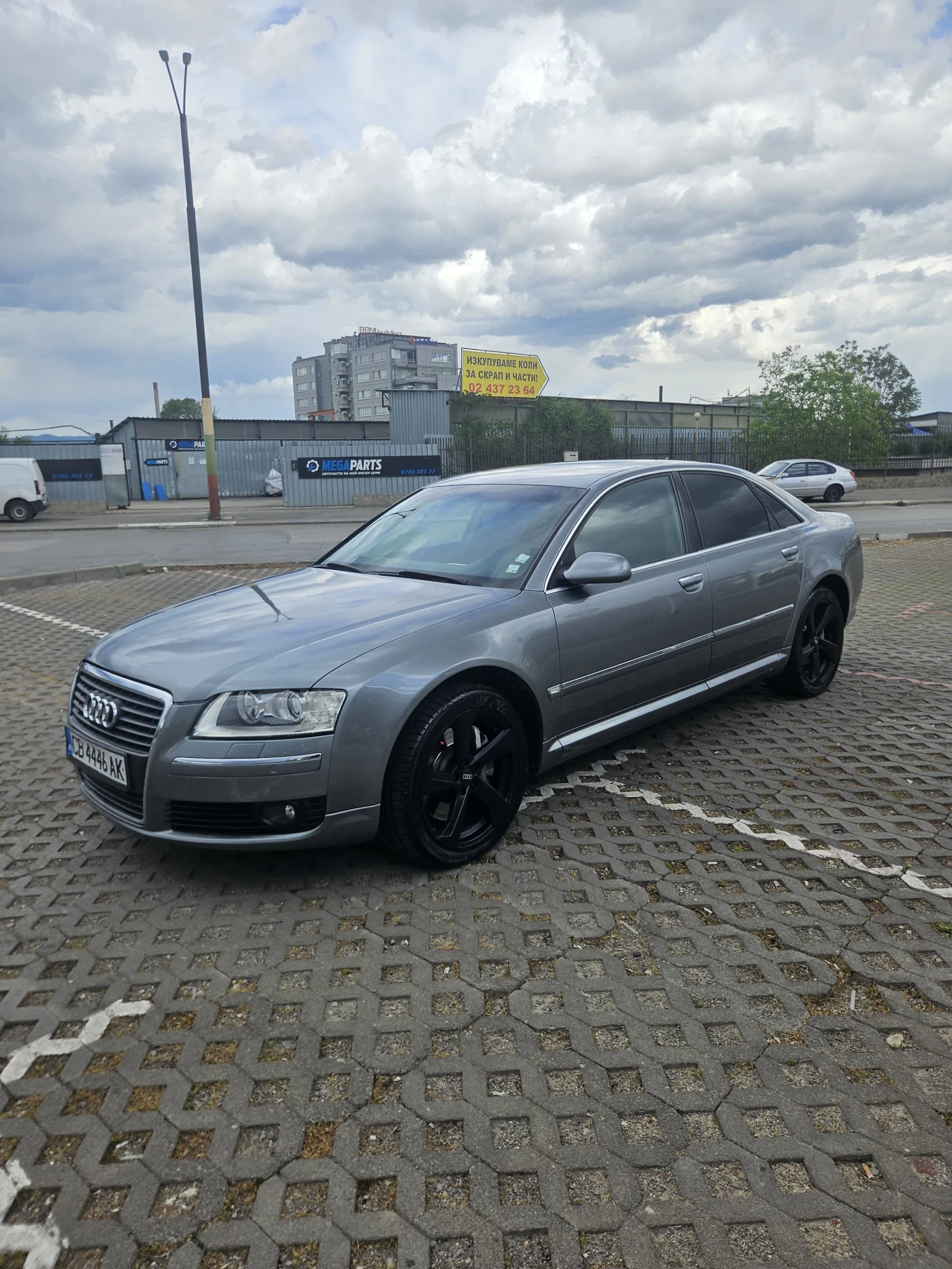 Audi A8, снимка 10 - Автомобили и джипове - 54922358