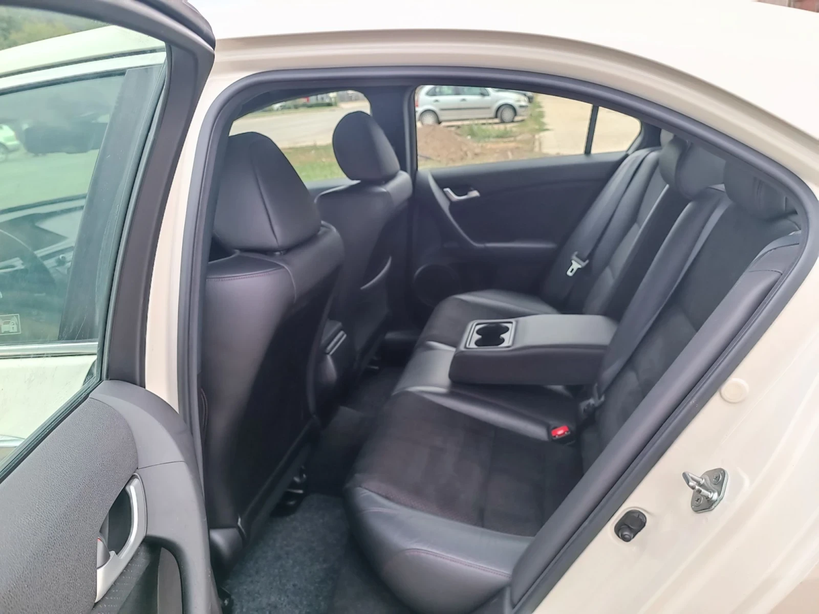 Honda Accord 2.4i-201��-���������-�����-6��-FACELIFT-TypeS | Mobile.bg � ����������� 9