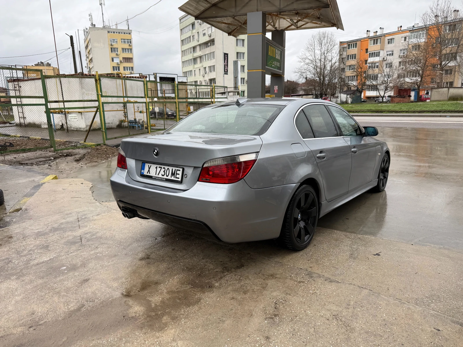 BMW 530, снимка 4 - Автомобили и джипове - 55838370