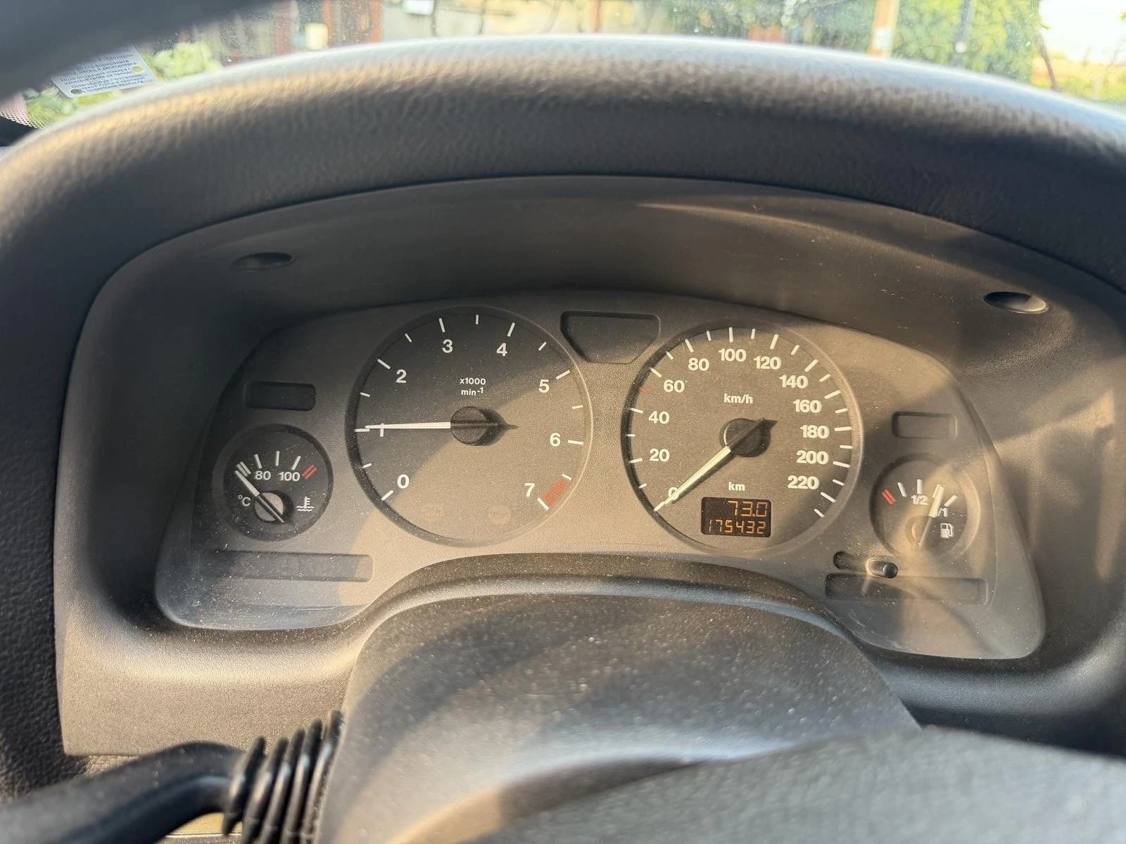Opel Astra Автоматик, снимка 8 - Автомобили и джипове - 56181483