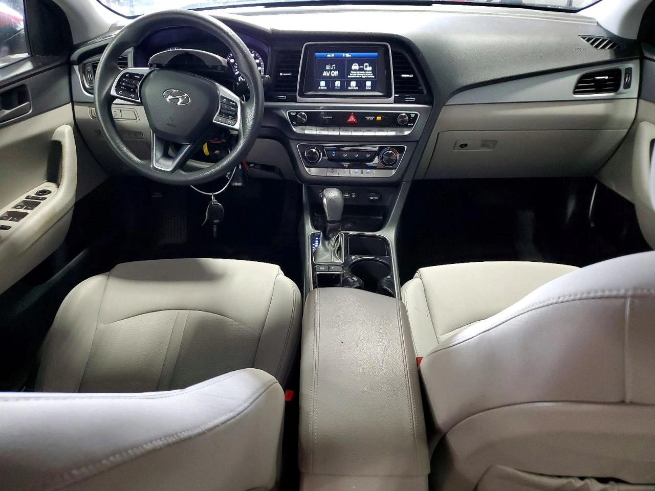Hyundai Sonata 2.4l Se, снимка 8 - Автомобили и джипове - 56202831
