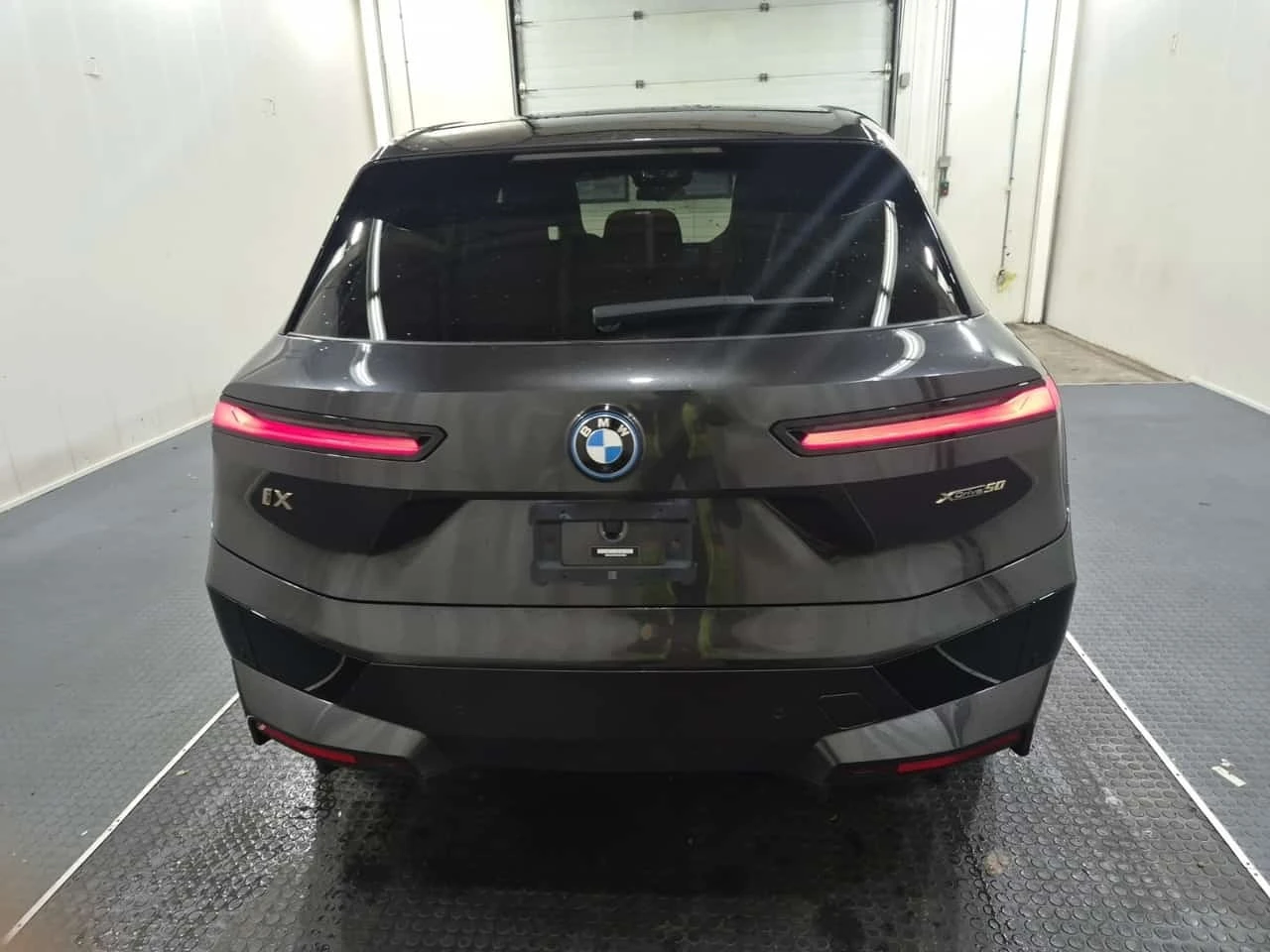 BMW iX * Sports Activity Vehicle Xdrive50 * CARFAX *  | Mobile.bg � ����������� 17