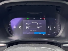 Volvo XC60 Plus Bright Theme  CARFAX, снимка 8