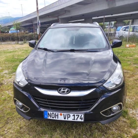     Hyundai IX35   5 