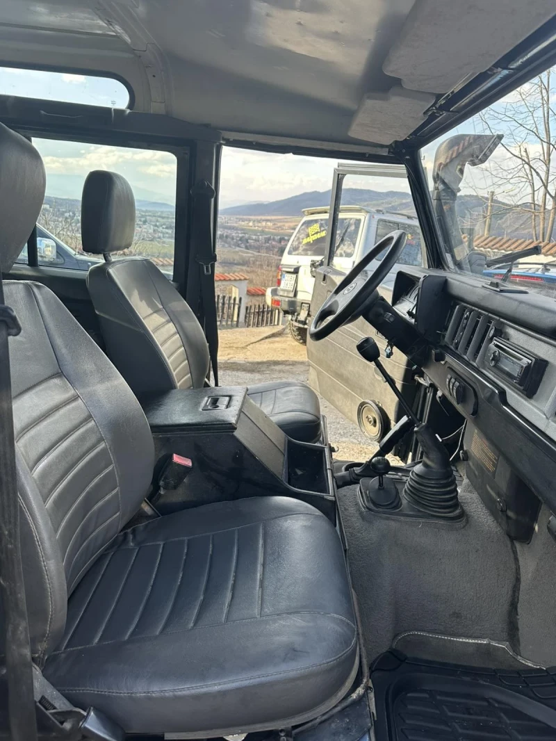 Land Rover Defender 110, снимка 9 - Автомобили и джипове - 48920793