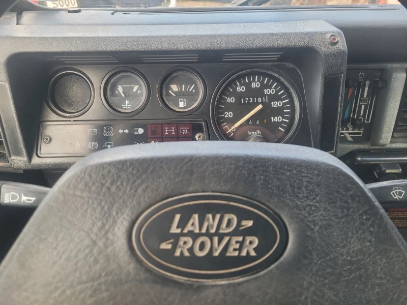 Land Rover Defender 110, снимка 12 - Автомобили и джипове - 48920793