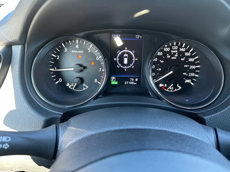 Nissan Rogue SL AWD, снимка 12 - Автомобили и джипове - 52391879