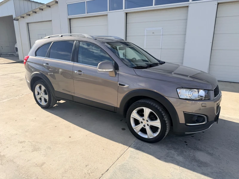 Chevrolet Captiva 2.2D 16V* 4x4* Navi* Топ Състояние!!!, снимка 12 - Автомобили и джипове - 52745531