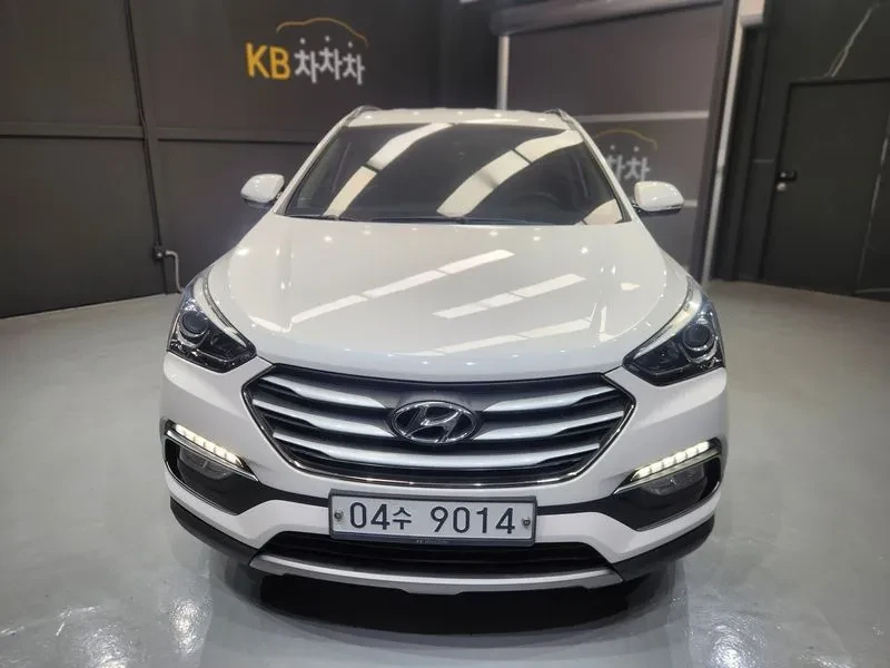 Hyundai Santa fe The Prime Diesel 2.0 2Wd Exclusive, снимка 3 - Автомобили и джипове - 54999117