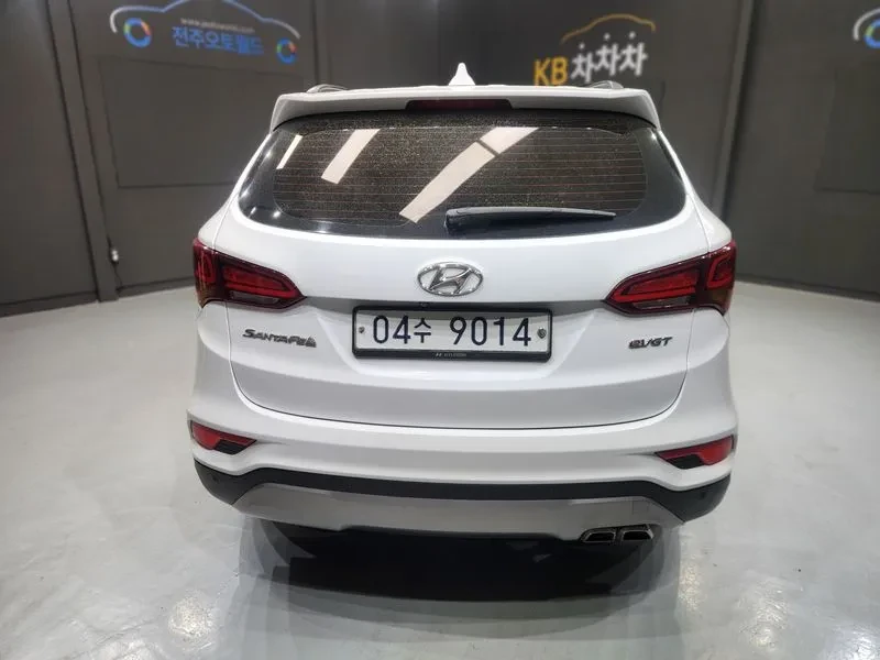 Hyundai Santa fe The Prime Diesel 2.0 2Wd Exclusive, снимка 10 - Автомобили и джипове - 54999117