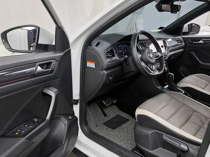 VW T-Roc 2.0 TDI PRESTIGE, снимка 10 - Автомобили и джипове - 55001332