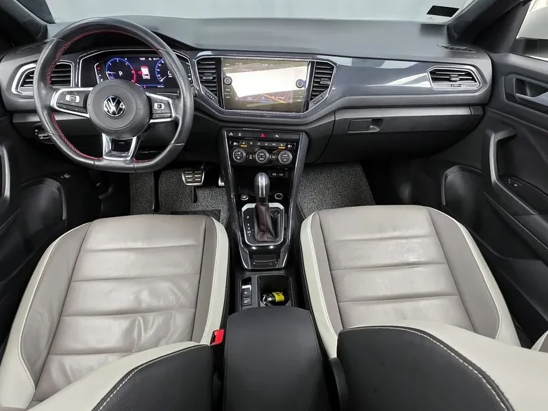VW T-Roc 2.0 TDI PRESTIGE, снимка 7 - Автомобили и джипове - 55001332