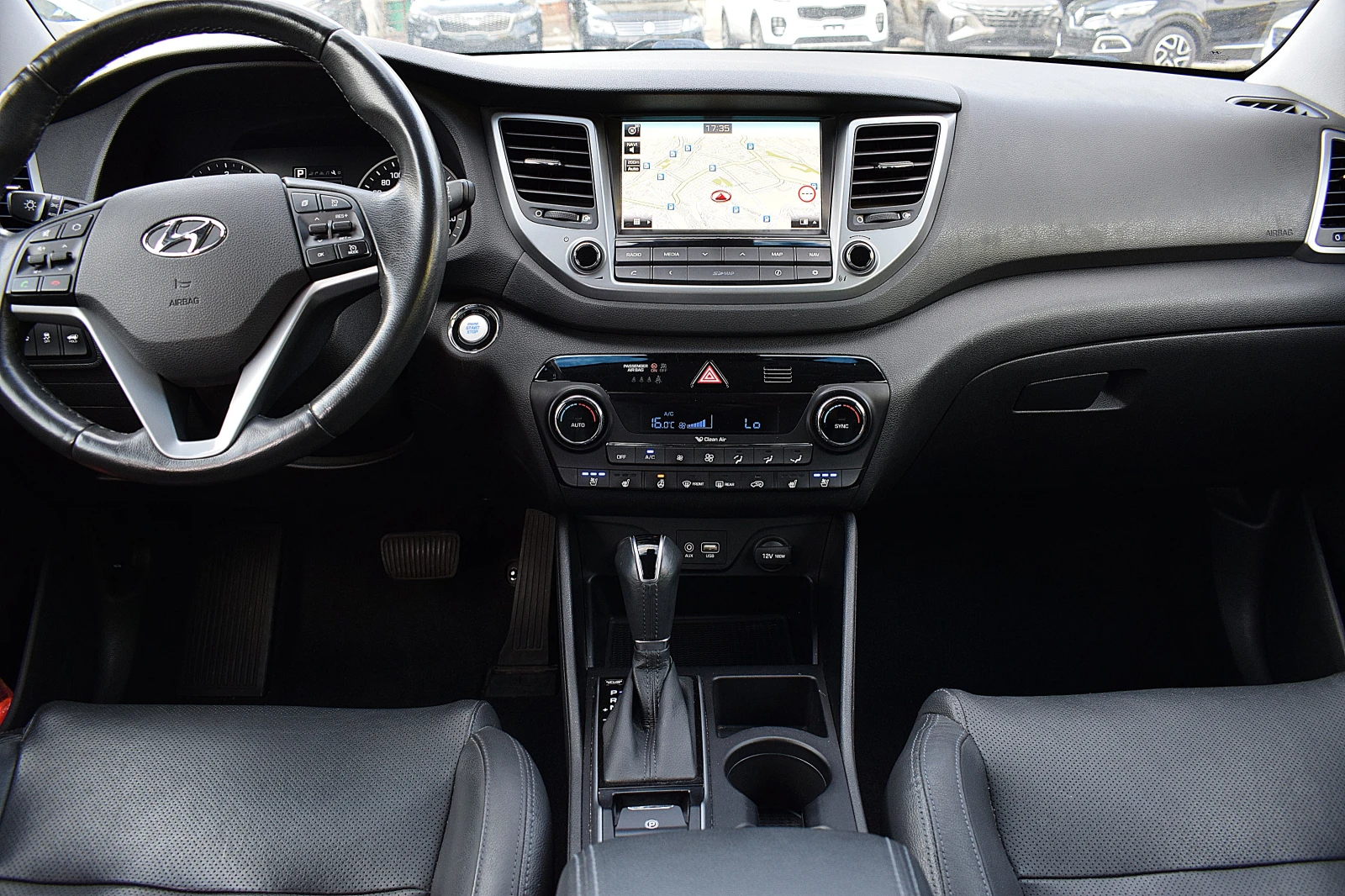 Hyundai Tucson 2.0ШВЕЙЦАРИЯ-VERTEX/КОЖА/НАВИ/LANE ASSIST/4x4 - изображение 10