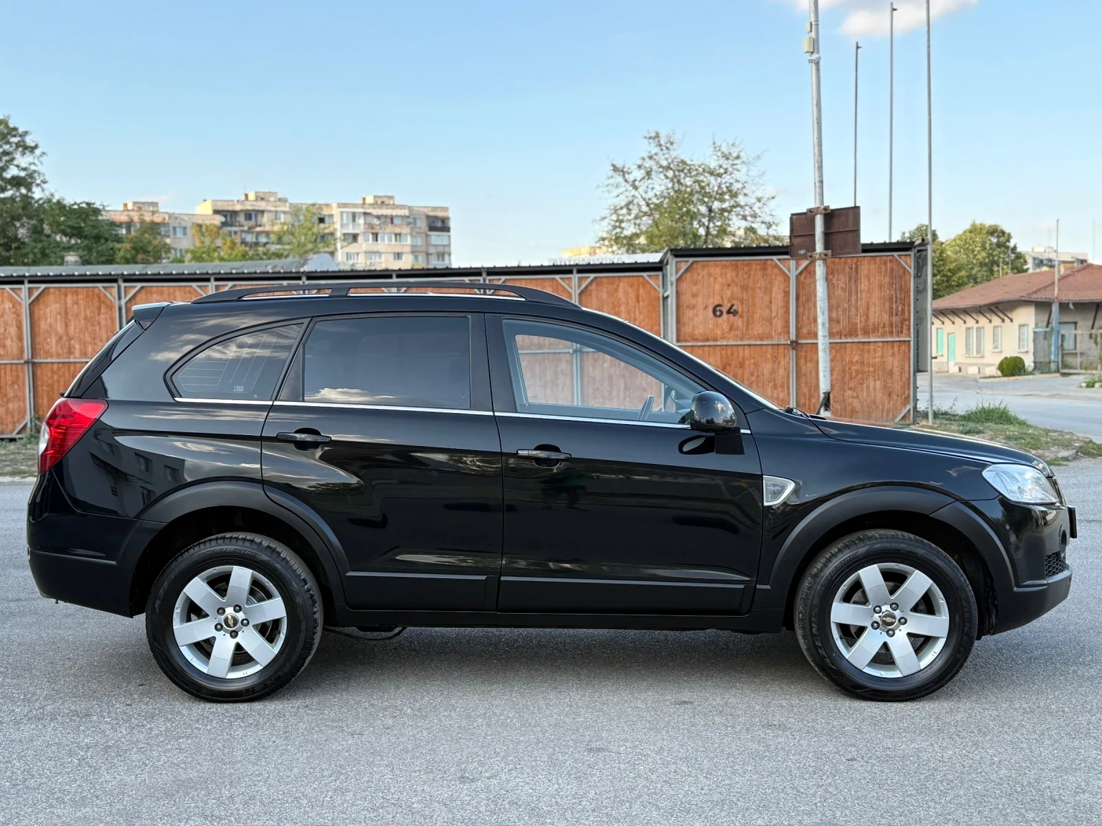 Chevrolet Captiva 2.0D 4X4 Автоматик - изображение 9