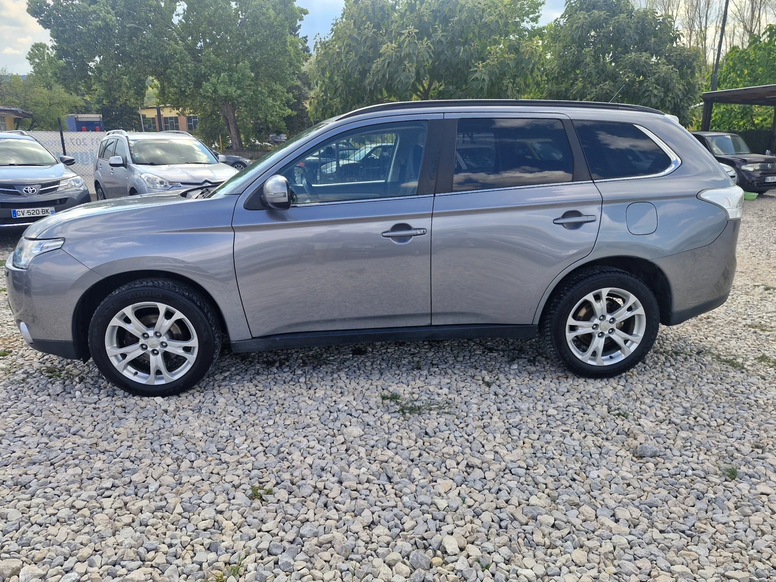 Mitsubishi Outlander 2, 2* 150* AC* NAVI* CAM* TUV* 7 МЕСТА* XENON* AUT - изображение 2