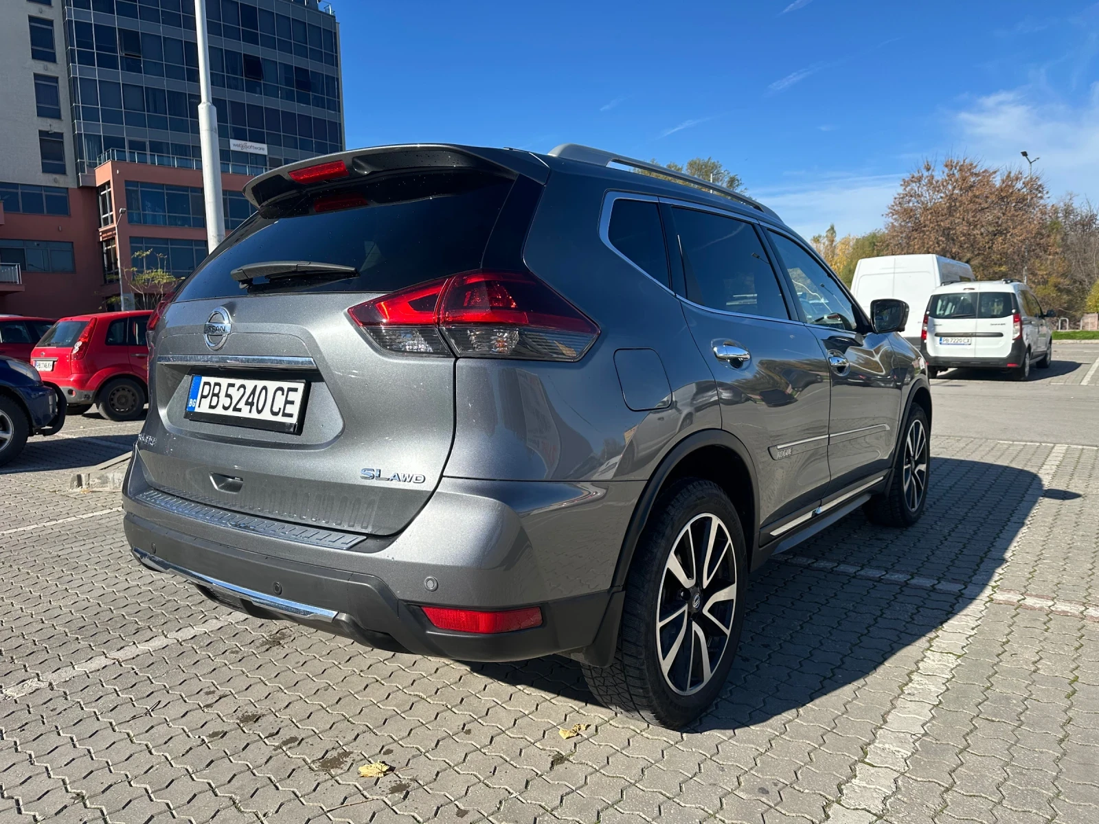 Nissan Rogue SL AWD - изображение 5
