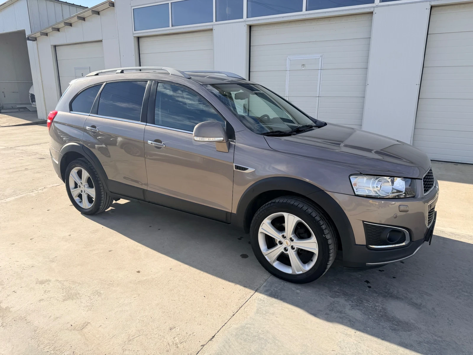 Chevrolet Captiva 2.2D 16V* 4x4* Navi* ��� ���������!!! | Mobile.bg � ����������� 12