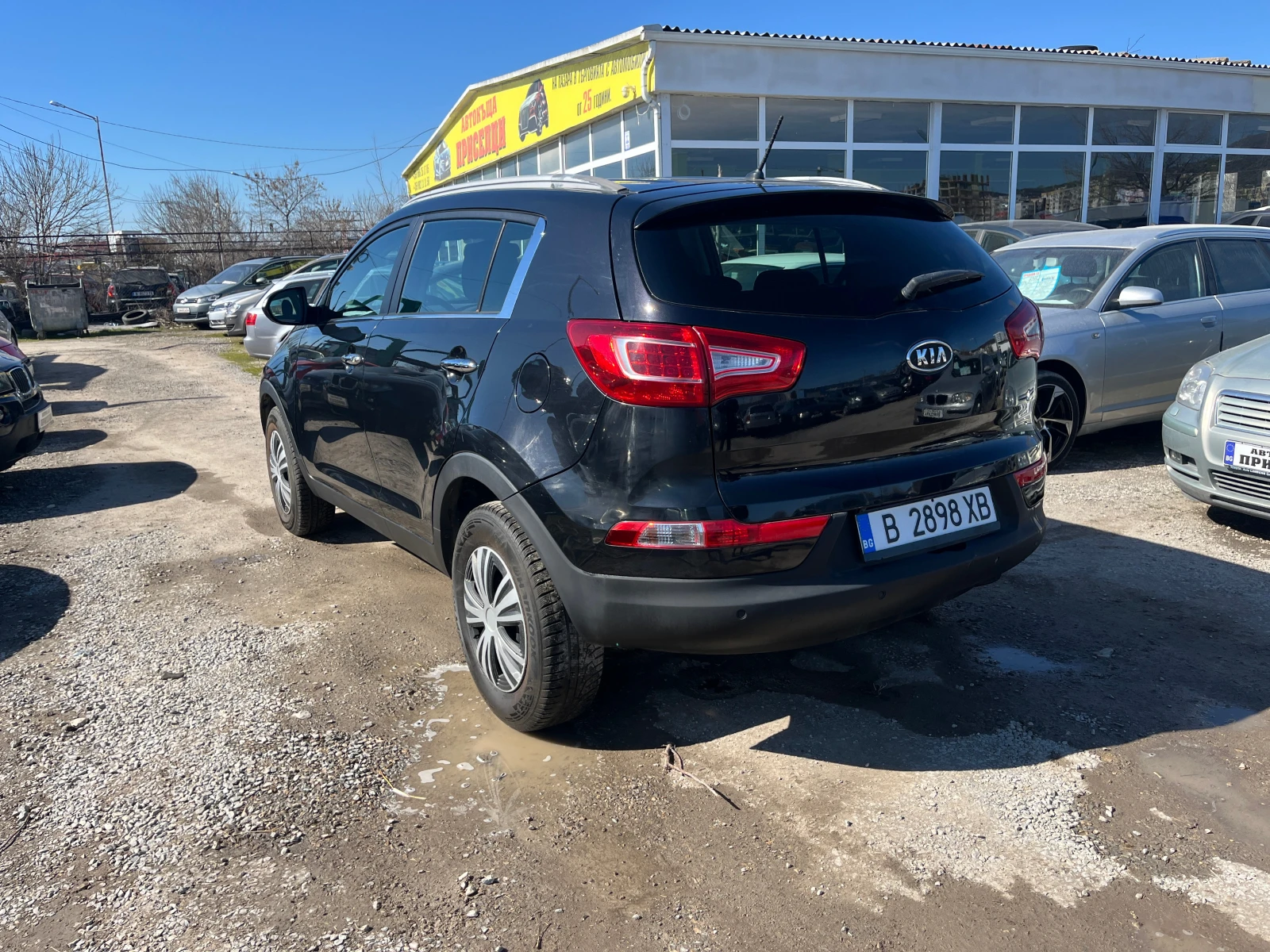 Kia Sportage 1.7 КАМЕРА/ПОДГРЕВ/LED, снимка 5 - Автомобили и джипове - 53770254