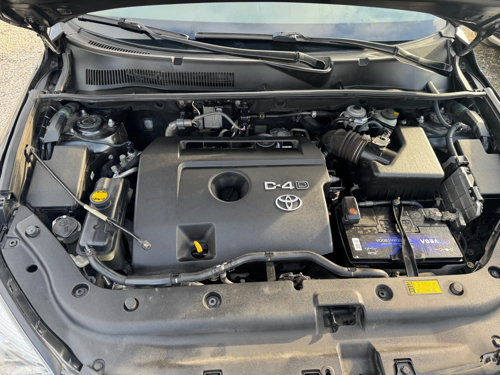 Toyota Rav4 2.2D4D 136ps, снимка 16 - Автомобили и джипове - 54126922