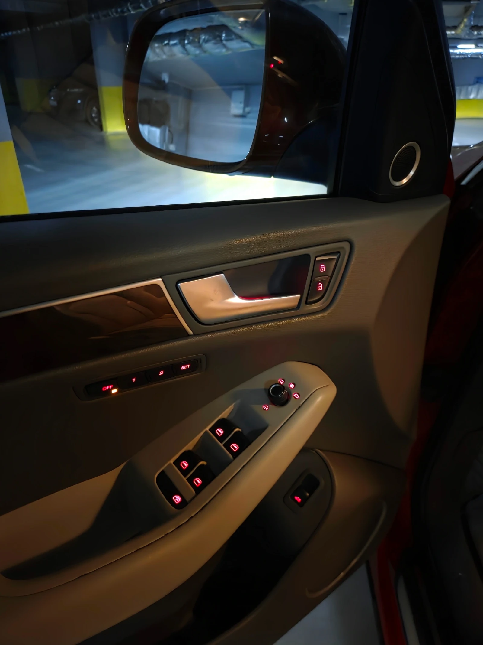 Audi Q5 3.2, снимка 7 - Автомобили и джипове - 54578336