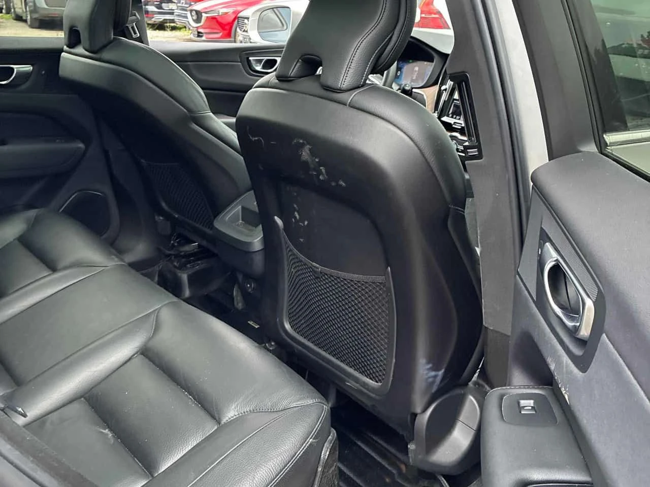 Volvo XC60 Plus Bright Theme  CARFAX | Mobile.bg � ����������� 13