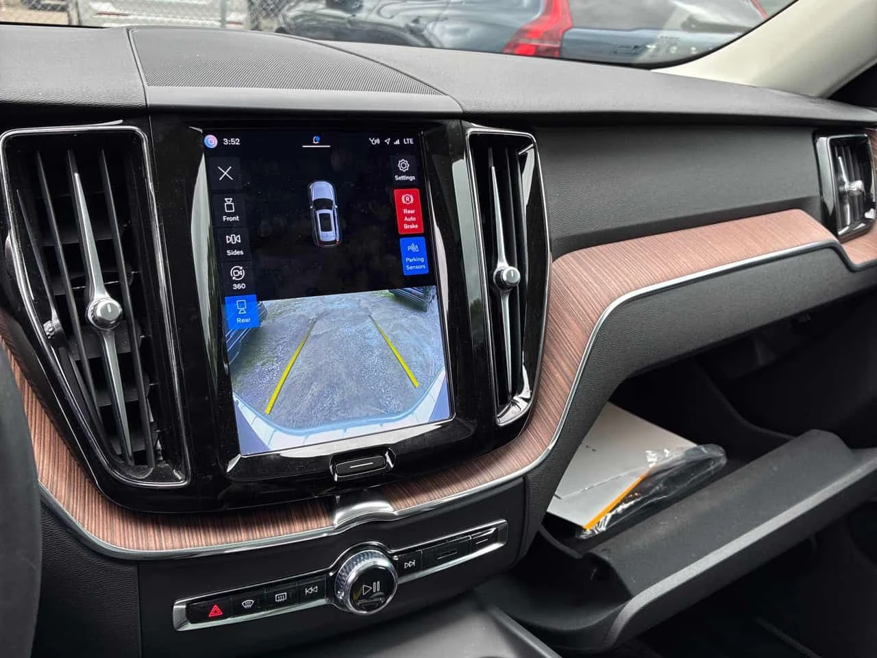 Volvo XC60 Plus Bright Theme  CARFAX | Mobile.bg � ����������� 15