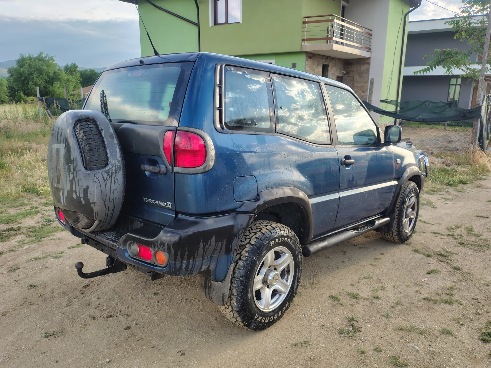 Nissan Terrano Бензин 4x4, снимка 6 - Автомобили и джипове - 55095656