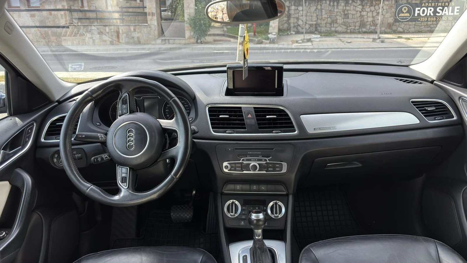 Audi Q3, снимка 8 - Автомобили и джипове - 56038812