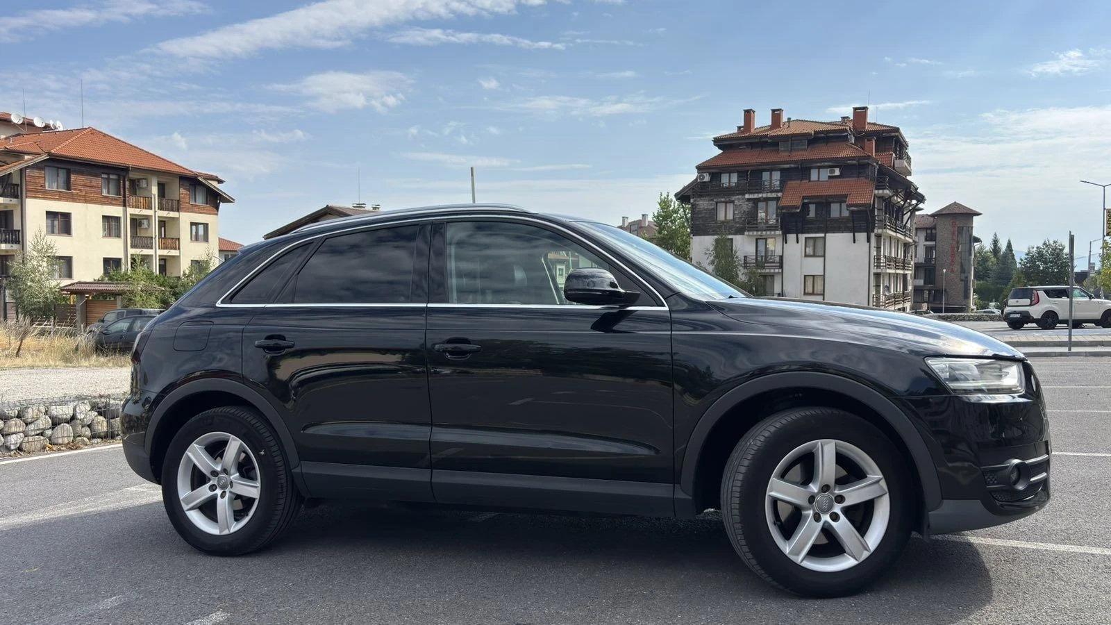 Audi Q3, снимка 7 - Автомобили и джипове - 56038812