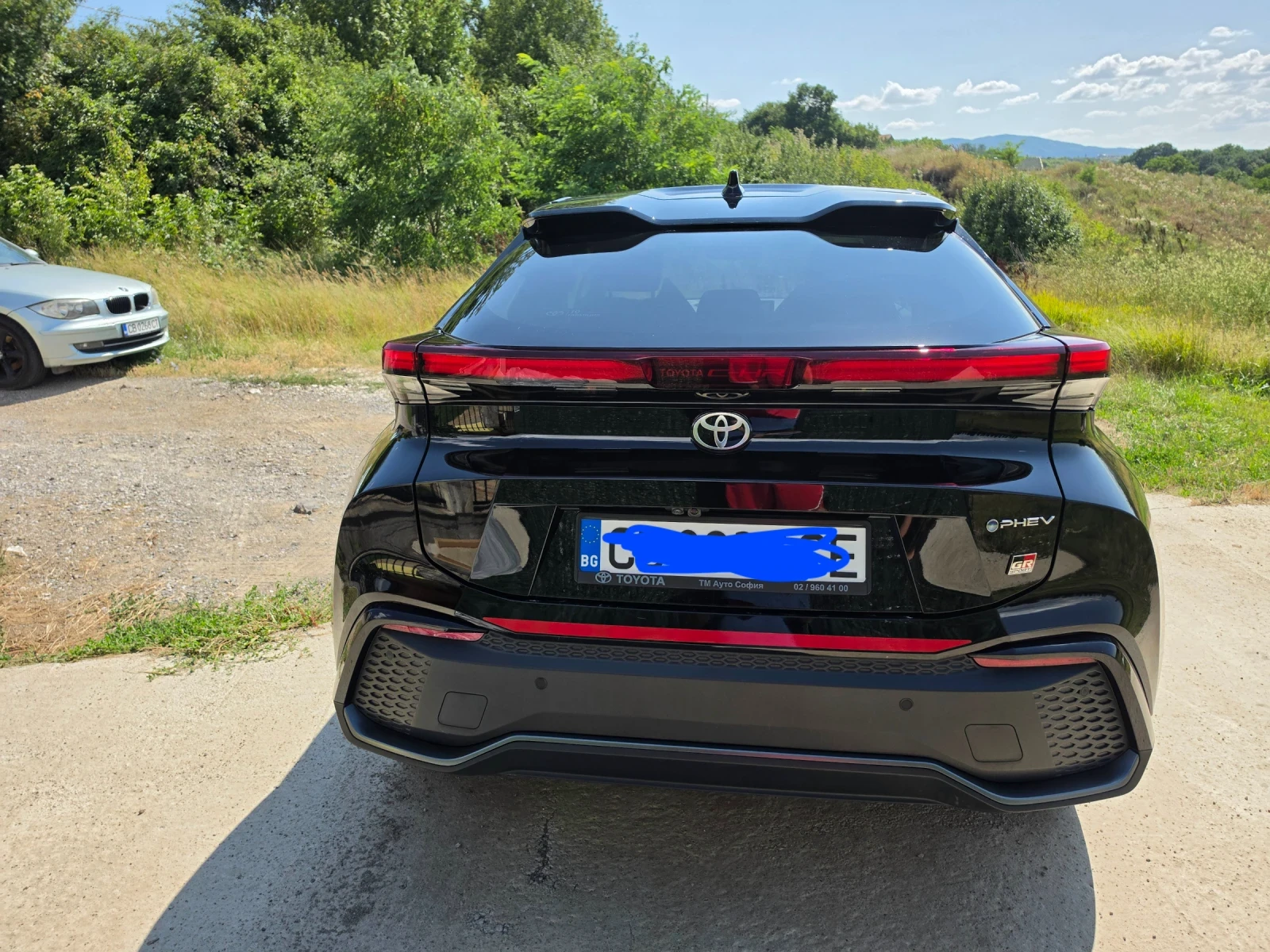 Toyota C-HR GR Sport Plug in Hybrid, снимка 4 - Автомобили и джипове - 56226109