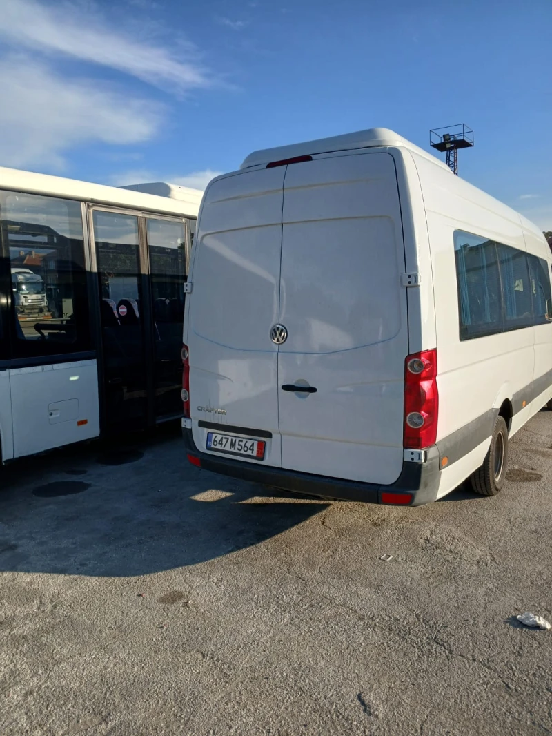 VW Crafter, снимка 4 - Бусове и автобуси - 47263572