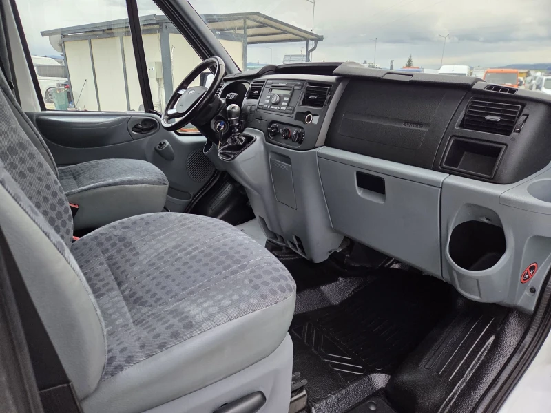 Ford Transit 2.2 TDCi, Товаропътник, 5 местен, Климатик, снимка 13 - Бусове и автобуси - 53286373