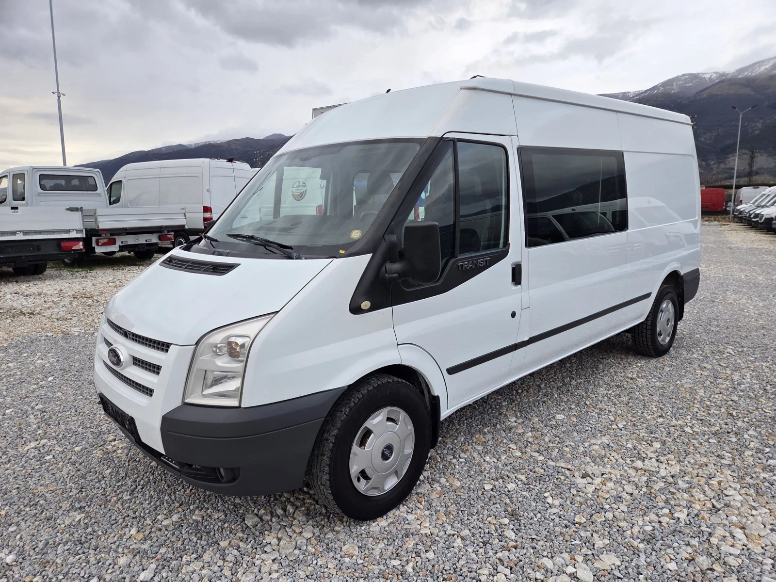Ford Transit 2.2 TDCi, Товаропътник, 5 местен, Климатик, снимка 1