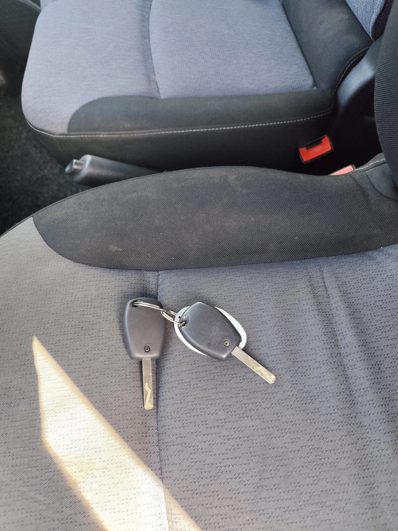 Opel Vivaro 1.6cdti  - изображение 8