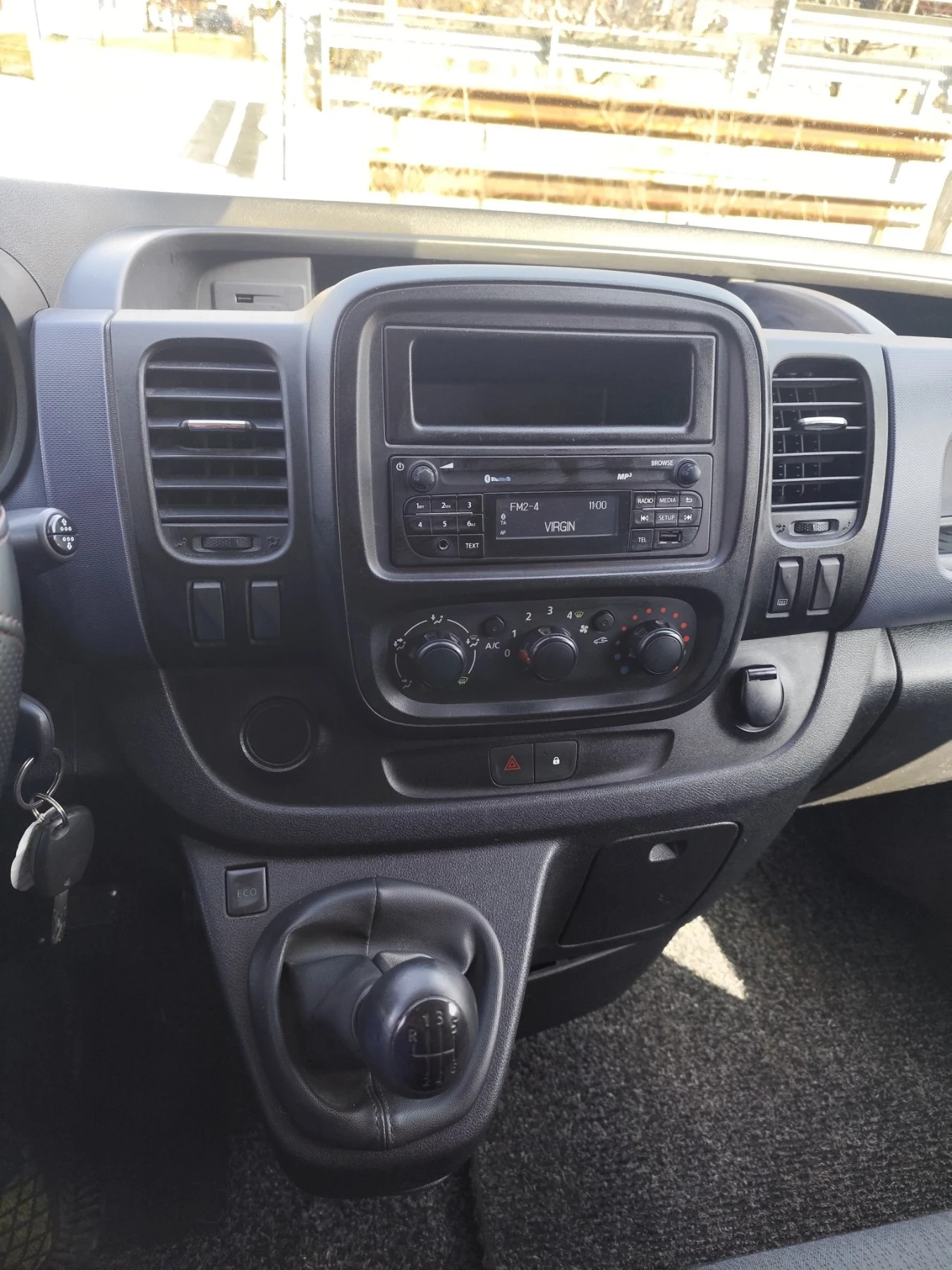 Opel Vivaro 1.6cdti  - изображение 9