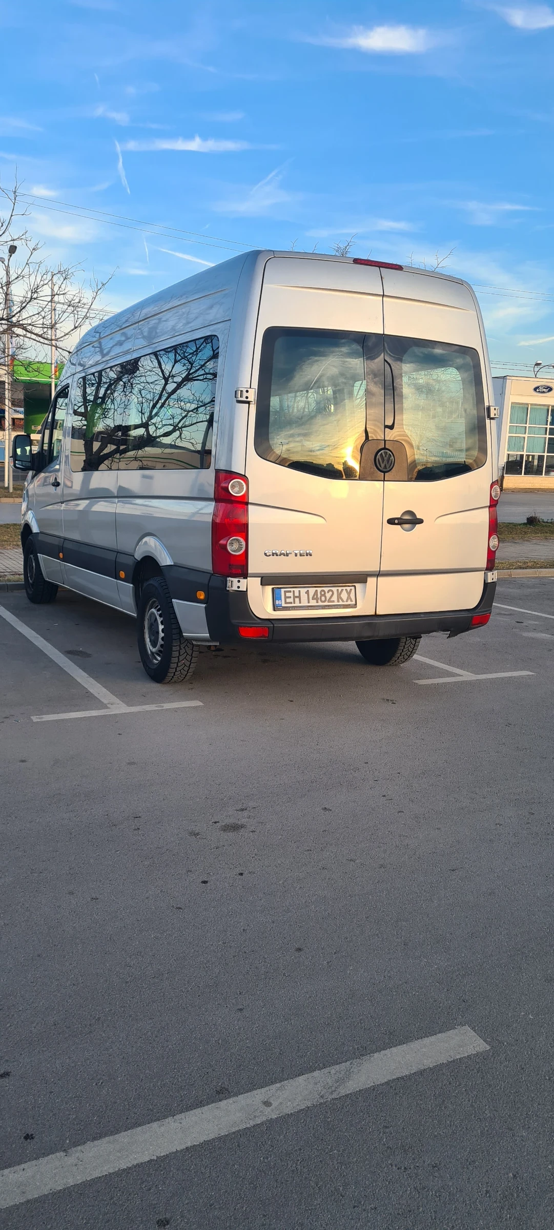 VW Crafter, снимка 3 - Бусове и автобуси - 56134006