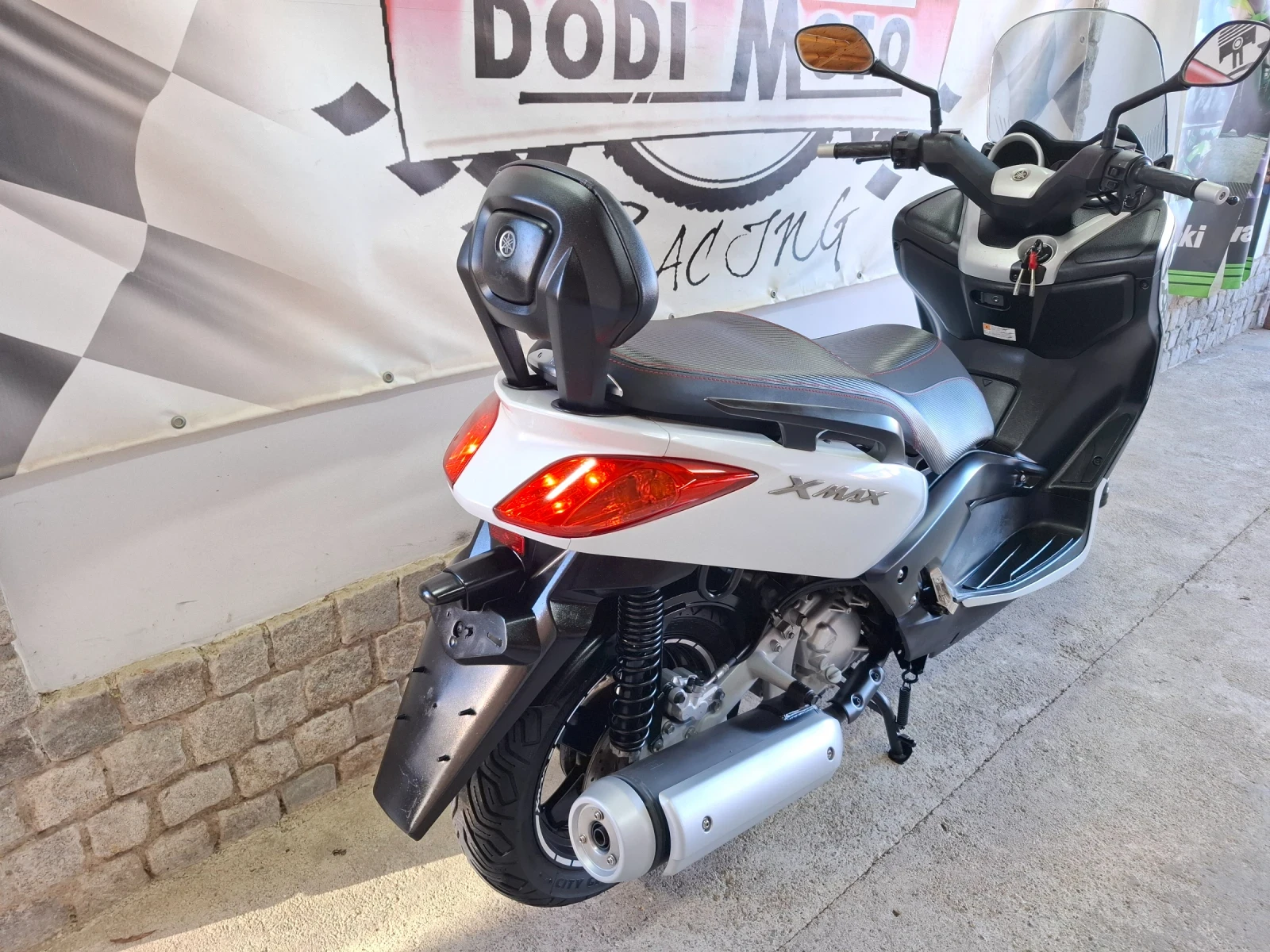 Yamaha X-max 250i / ABS / * * *  | Mobile.bg   15