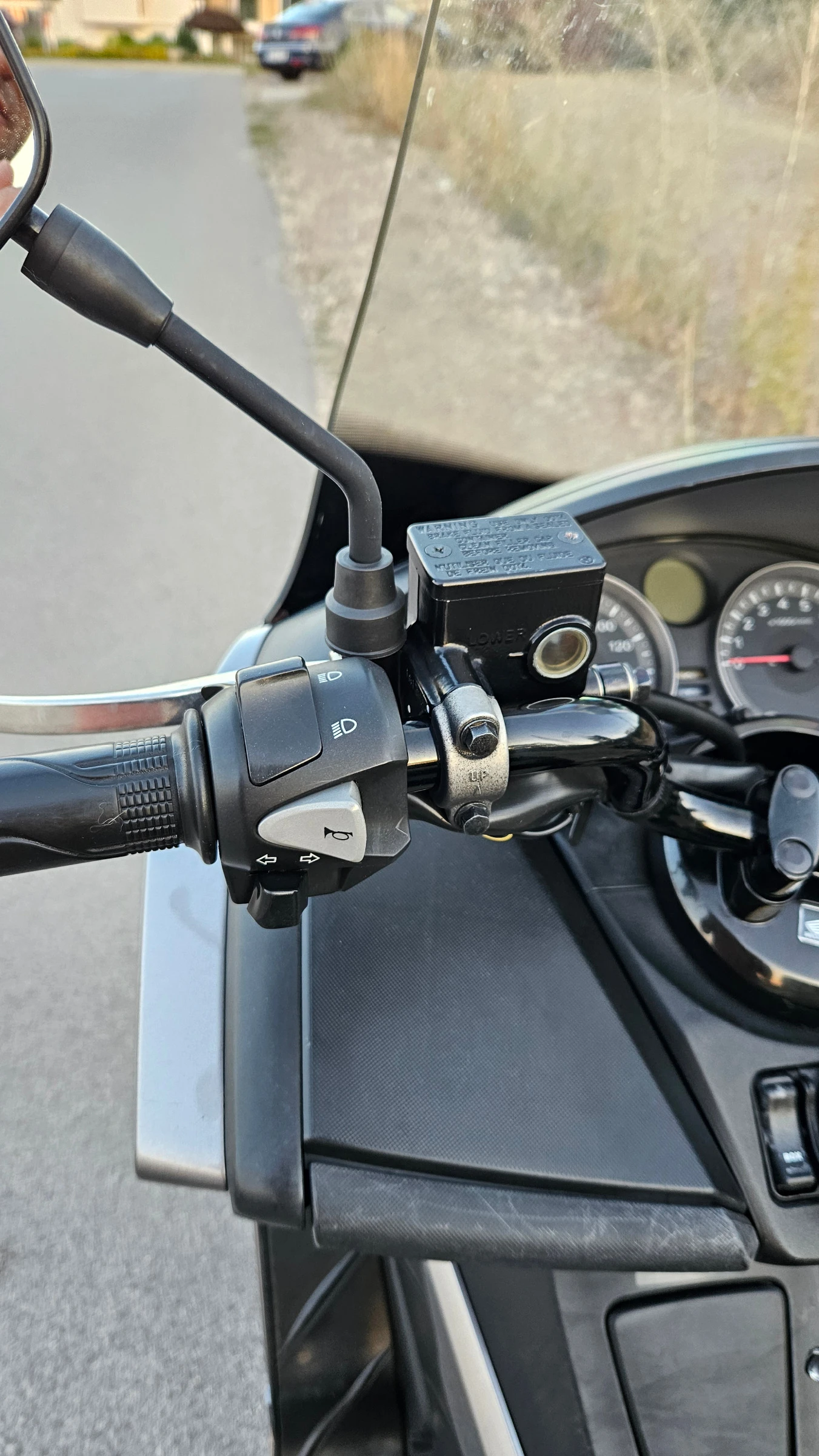Honda Forza NSS300A, снимка 10 - Мотоциклети и мототехника - 55978139