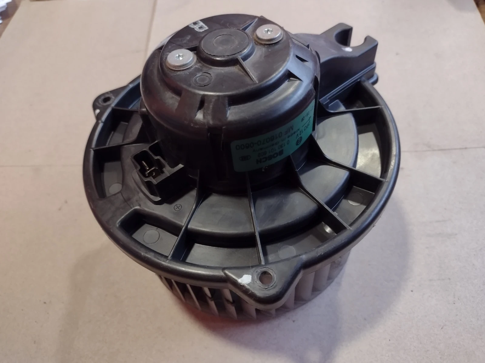 016070-0600    Toyota Avensis II  Bosch 0130101602 | Mobile.bg   1