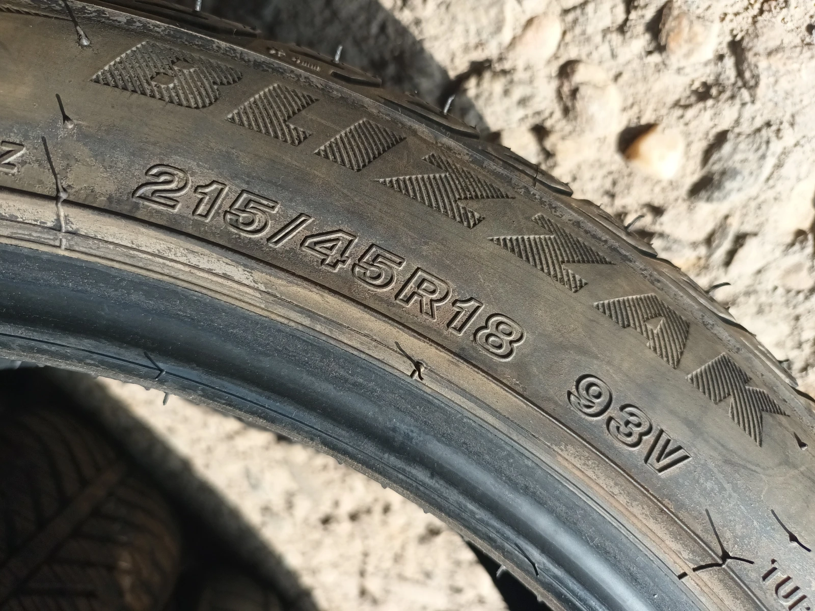 ���� 215/45R18 | Mobile.bg � ����������� 9