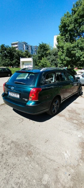 Toyota Avensis 2.0 СПЕШНО, снимка 2