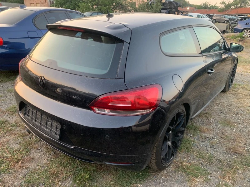 VW Scirocco 2.0tdi 170HP, снимка 4 - Автомобили и джипове - 41953296