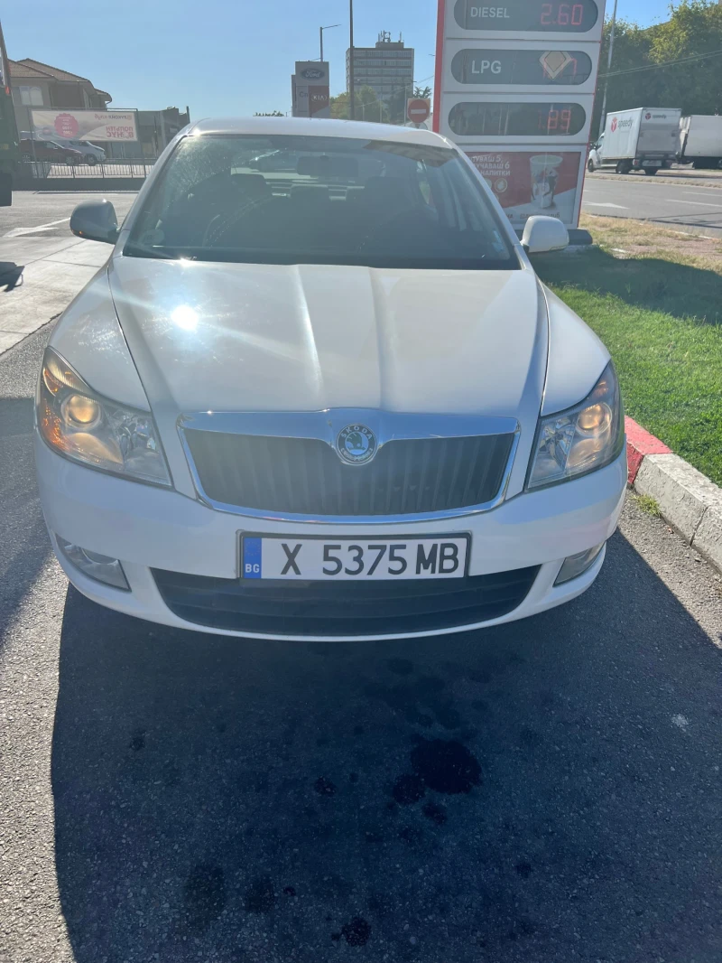 Skoda Octavia 1.6 TDI, снимка 1 - Автомобили и джипове - 47588919