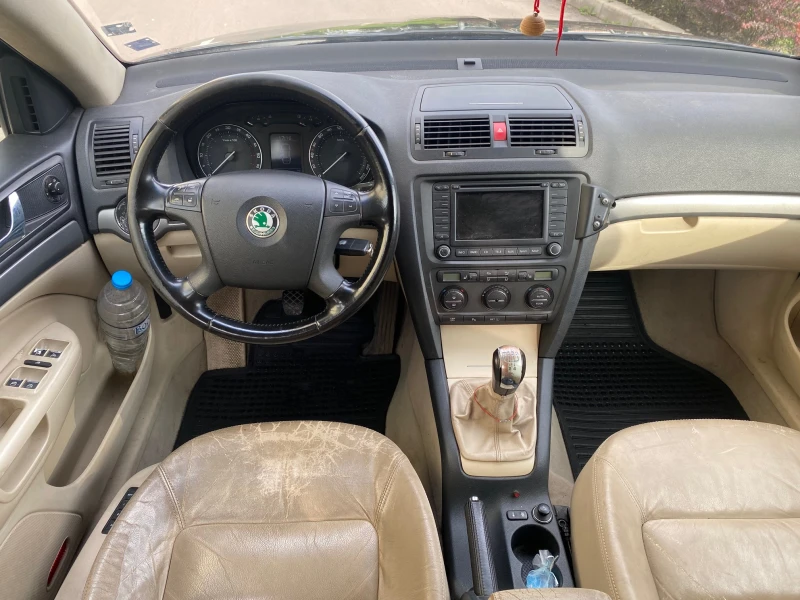 Skoda Octavia 1.9 TDI, снимка 12 - Автомобили и джипове - 47281316