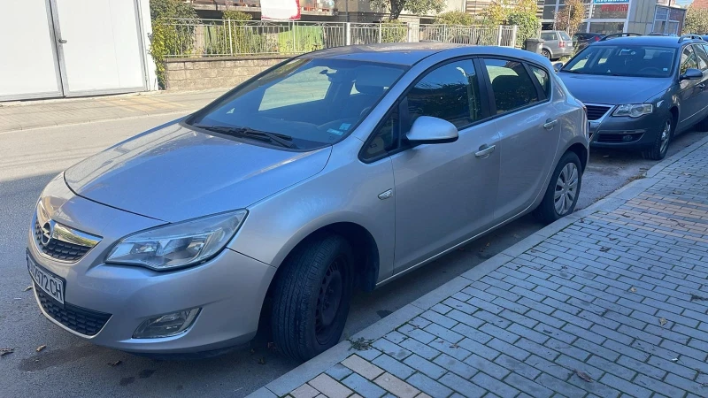 Opel Astra 1.6 , снимка 6 - Автомобили и джипове - 47758681