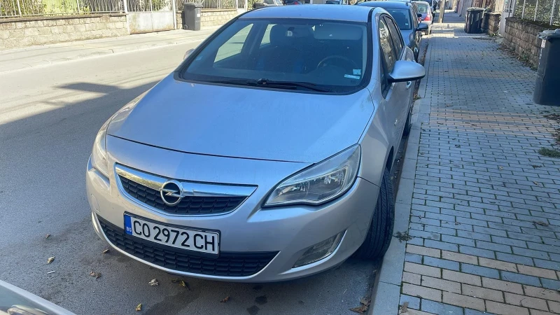 Opel Astra 1.6 , снимка 7 - Автомобили и джипове - 47758681