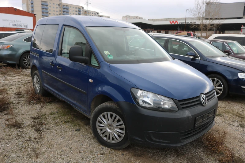 VW Caddy 1.6 TDI, снимка 4 - Автомобили и джипове - 48949034