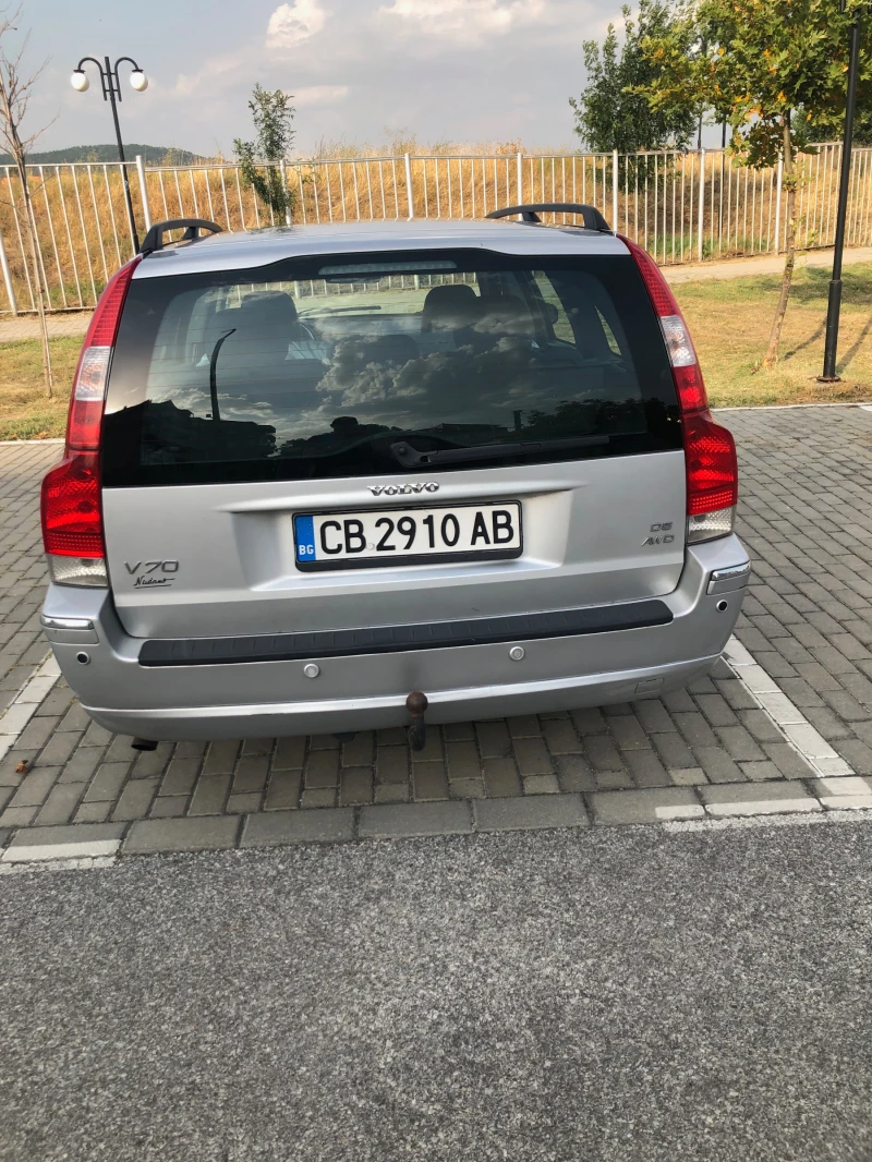 Volvo V70 D5 AWD, снимка 8 - Автомобили и джипове - 51512726