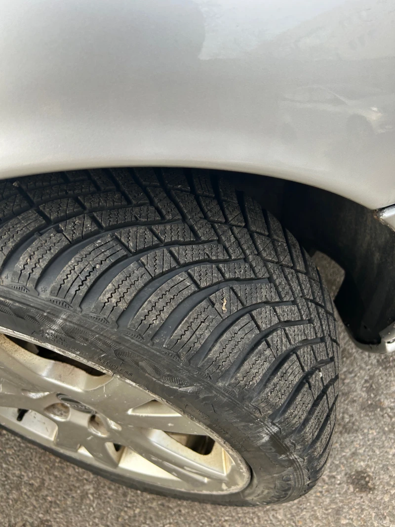 Volvo V70 D5 AWD, снимка 6 - Автомобили и джипове - 51512726