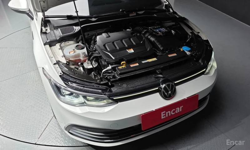 VW Golf, снимка 6 - Автомобили и джипове - 52699093